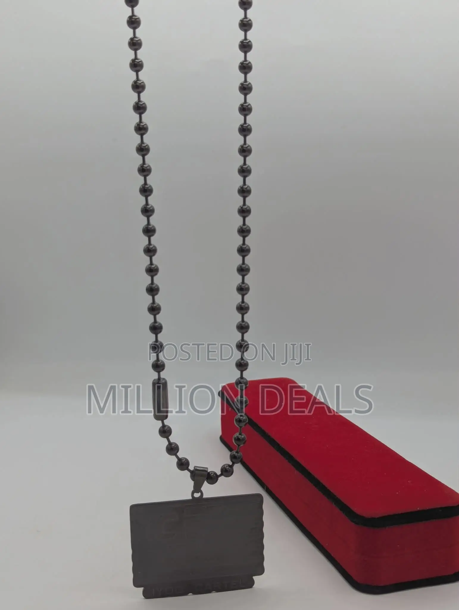 Ski Cartel Black Men's Stylish Neckpiece