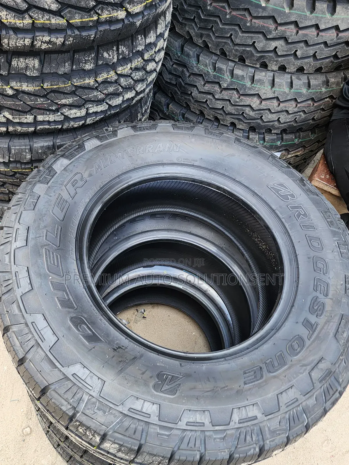 Brand New 285/65r17 Bridgestone