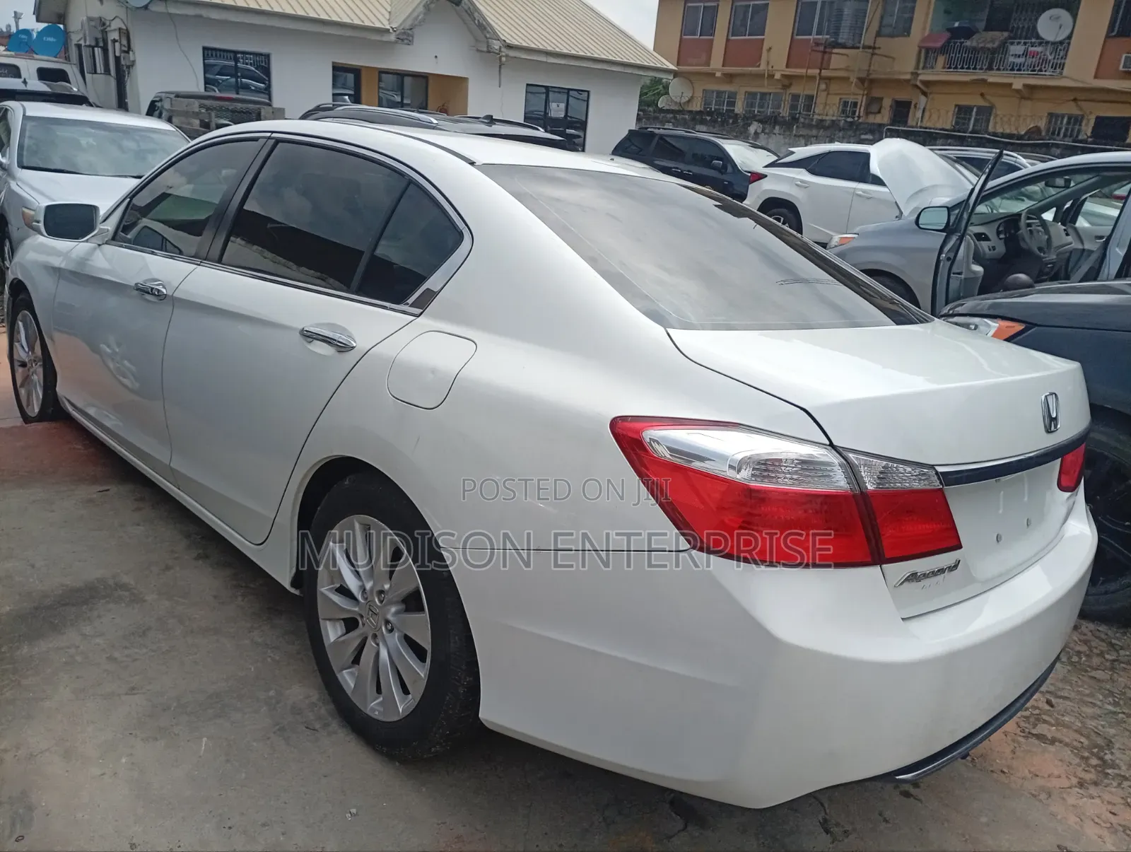 Honda Accord EX 4dr Sedan (2.4L 4cyl CVT) 2014 White