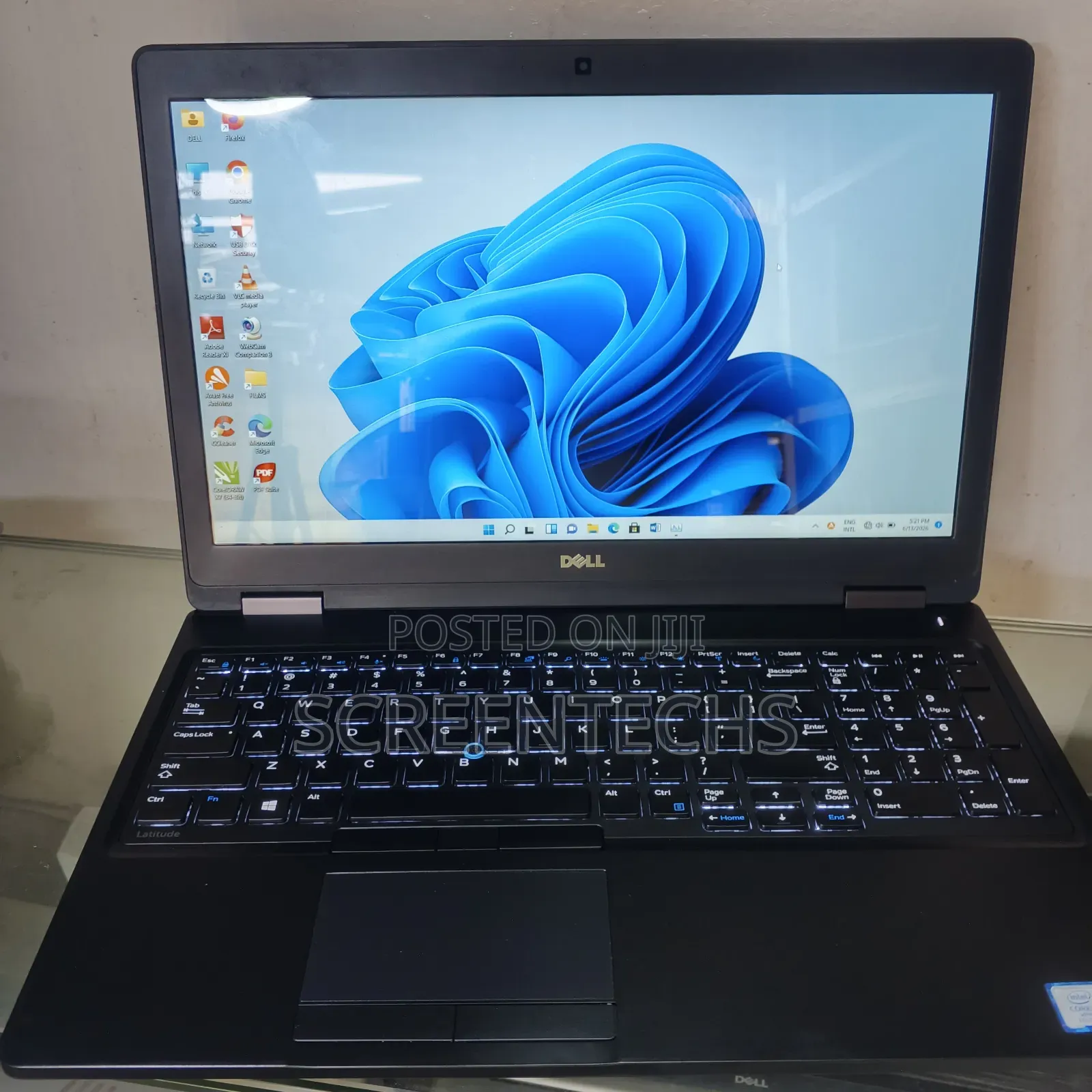 Laptop Dell Latitude 5590 16GB Intel Core i7 SSD 256GB