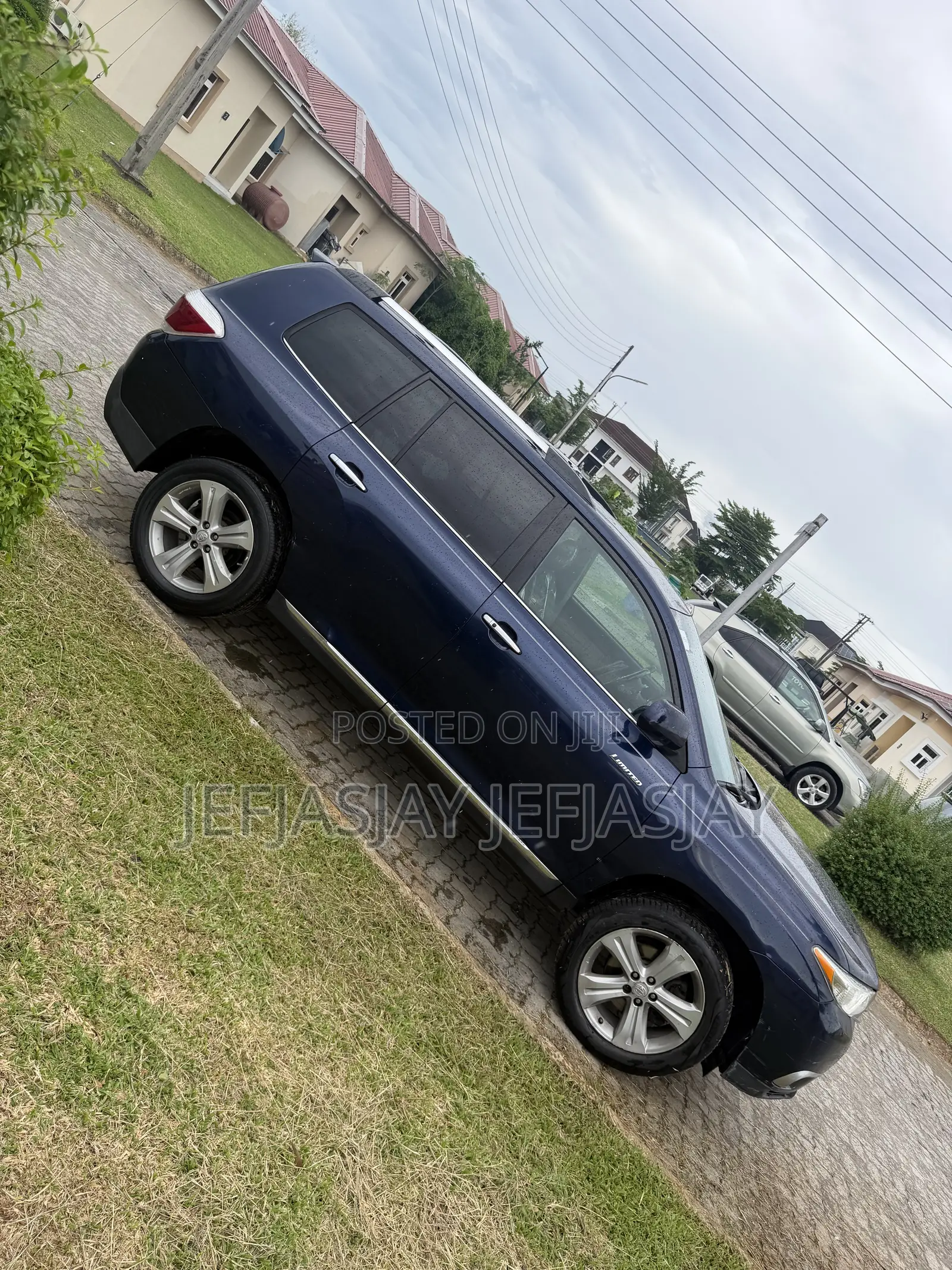 Toyota Highlander Limited 2012 Blue