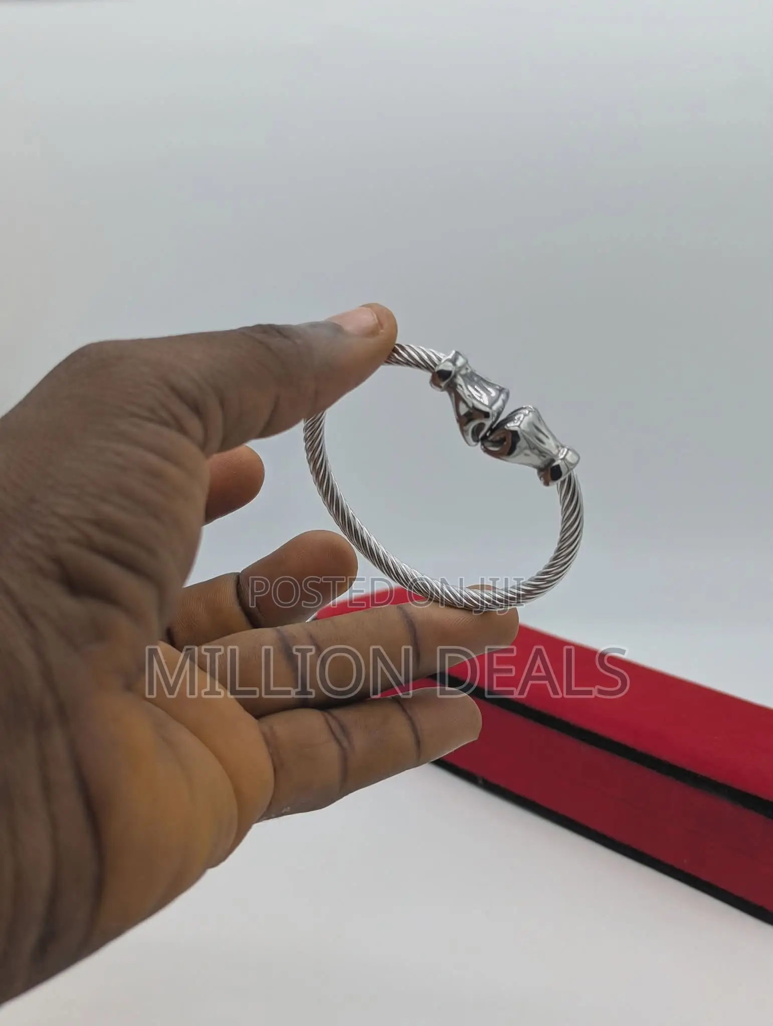 Poised Silver Link Men's Bracelet