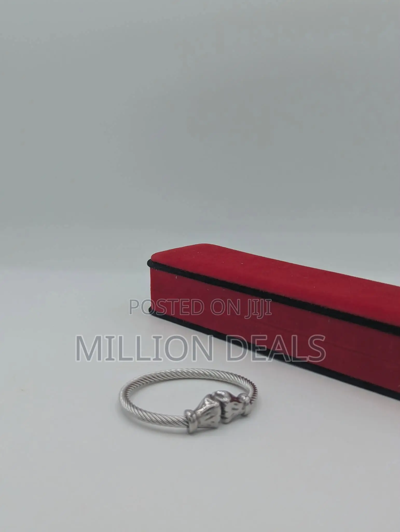 Poised Silver Link Men's Bracelet