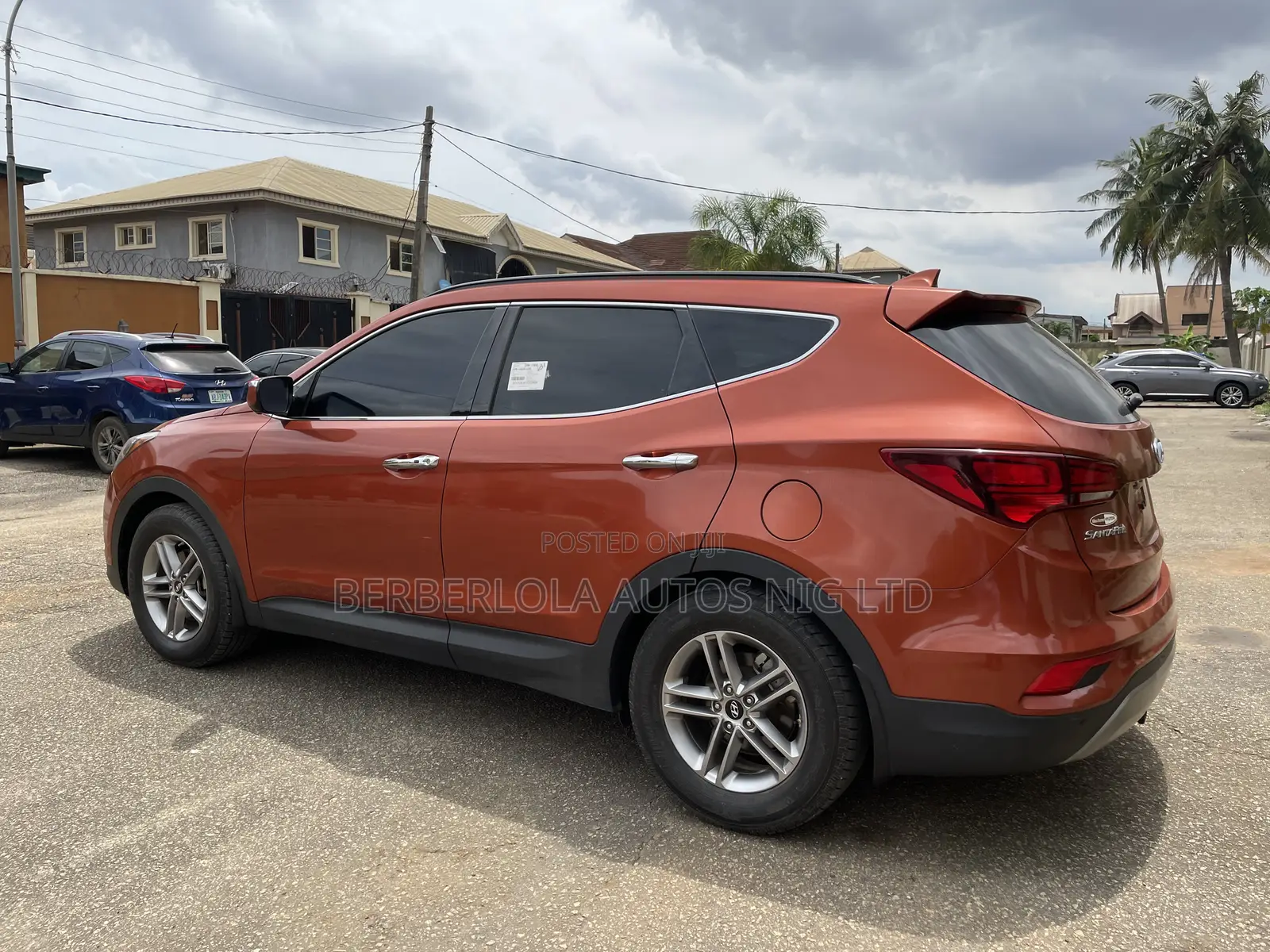 Hyundai Santa Fe SE AWD 2018 Orange