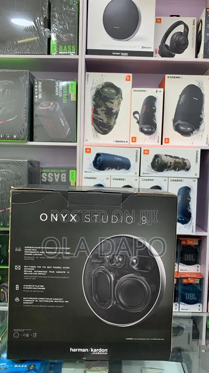 Onyx Studio 9