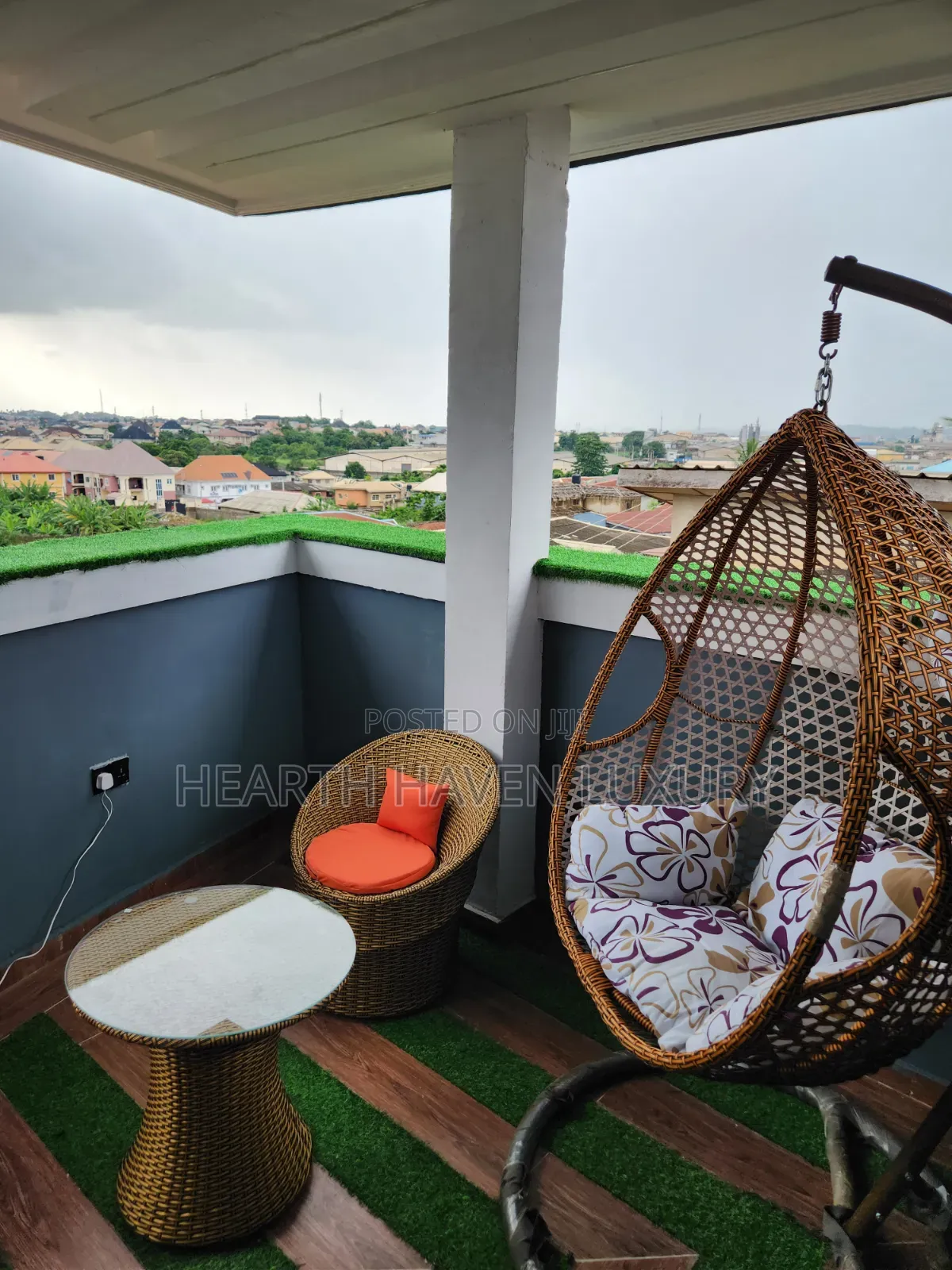 One-Bedroom Duplex Penthouse Apartment– Hearth Haven Luxury Apartment