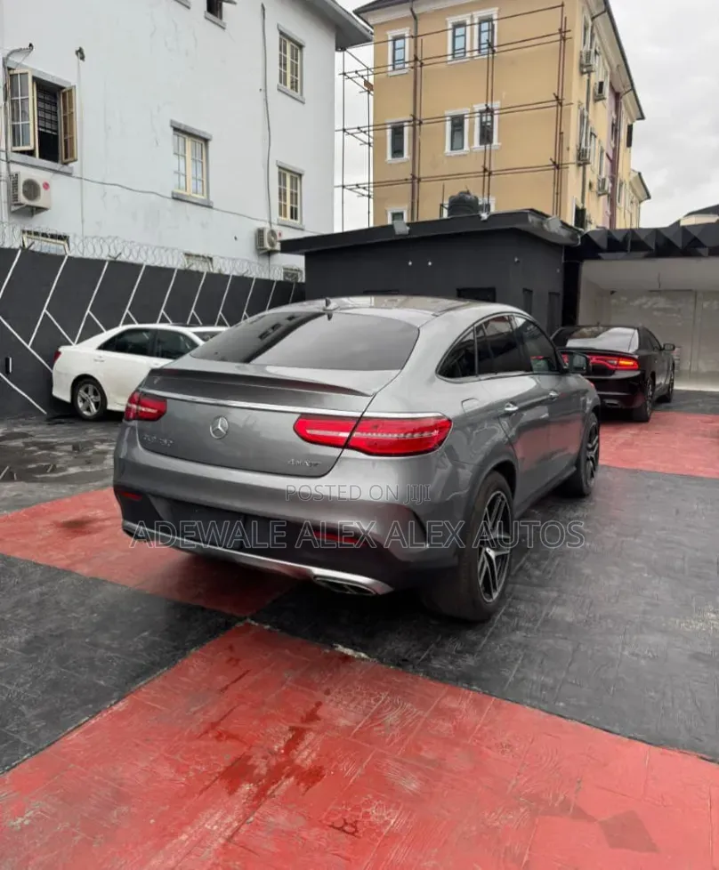 Mercedes-Benz GLE-Class 2016 Gray