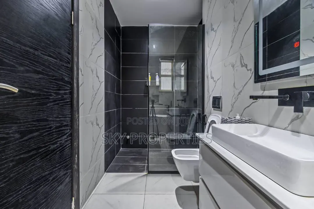 Furnished 3bdrm Penthouse in Furo Ezimora, Lekki Phase 1 for sale