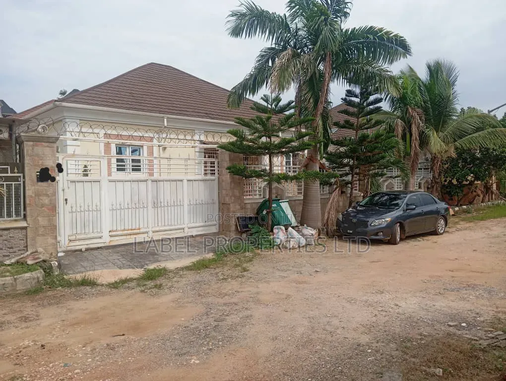 3bdrm Bungalow in Aldenco Estate for sale