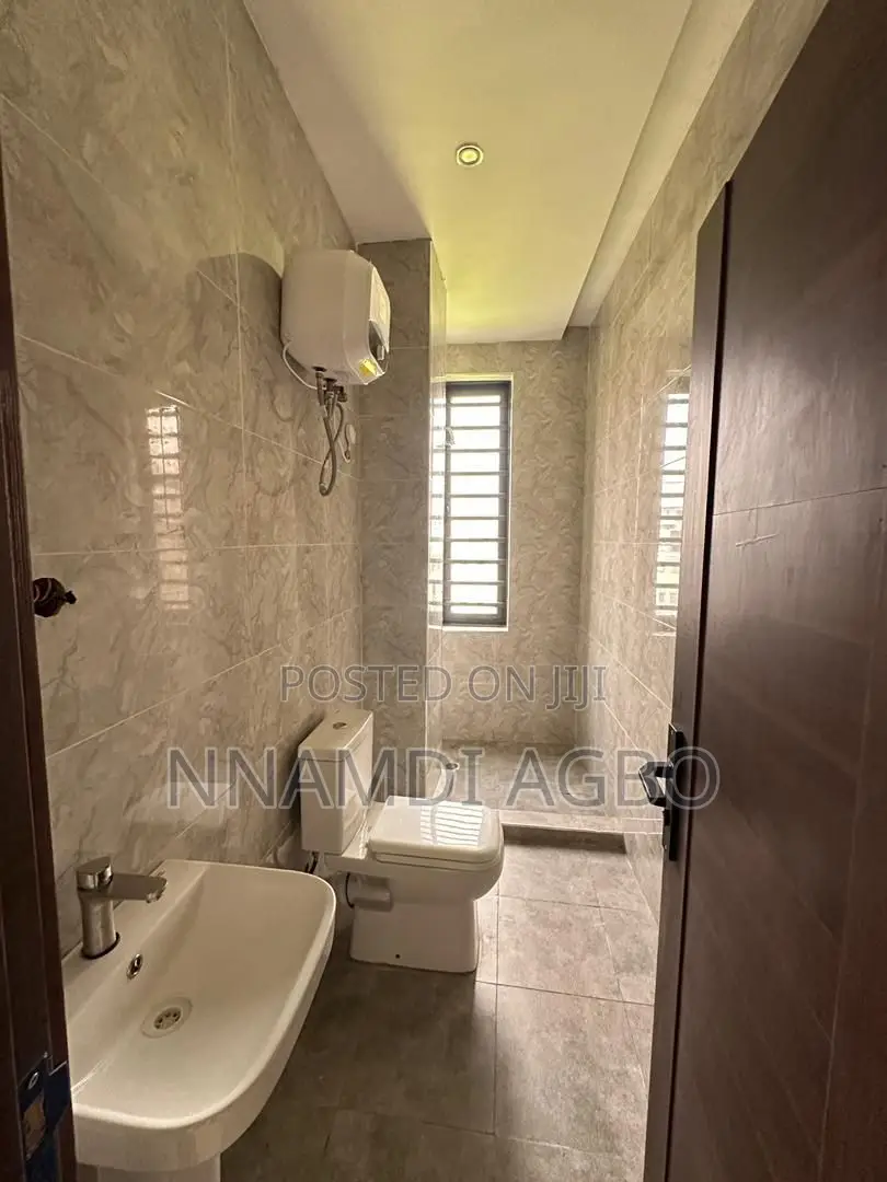 2bdrm Apartment in Ikate for rent