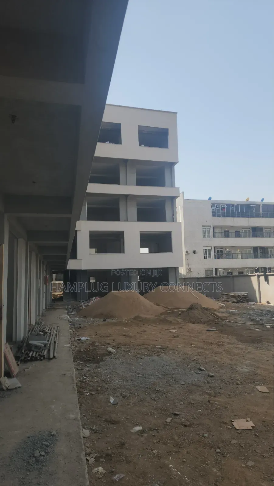 Shop/Office Space for Sale
