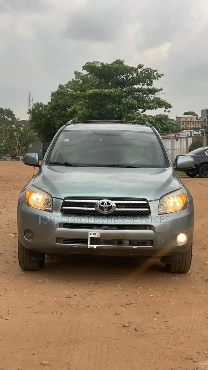 Toyota RAV4 1.8 2007 Gray