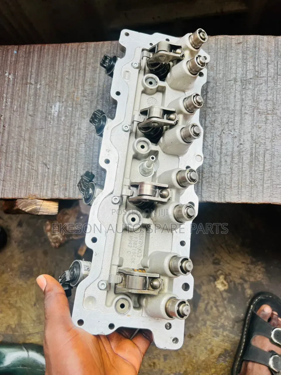 Variable Valve Lift Hydraulic Control Unit For Range Rover Engines
