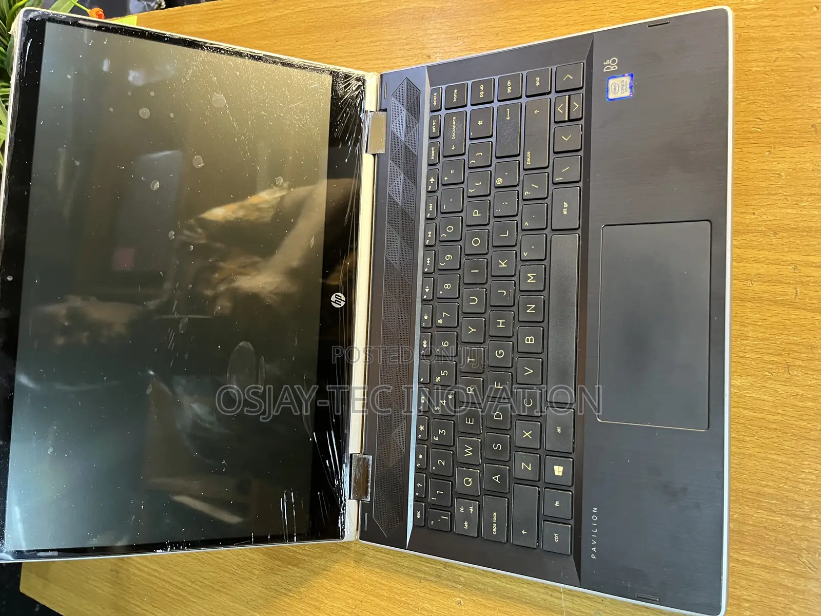 Laptop HP Pavilion 14 x360 2-in-1 8GB Intel Core i3 SSD 128GB