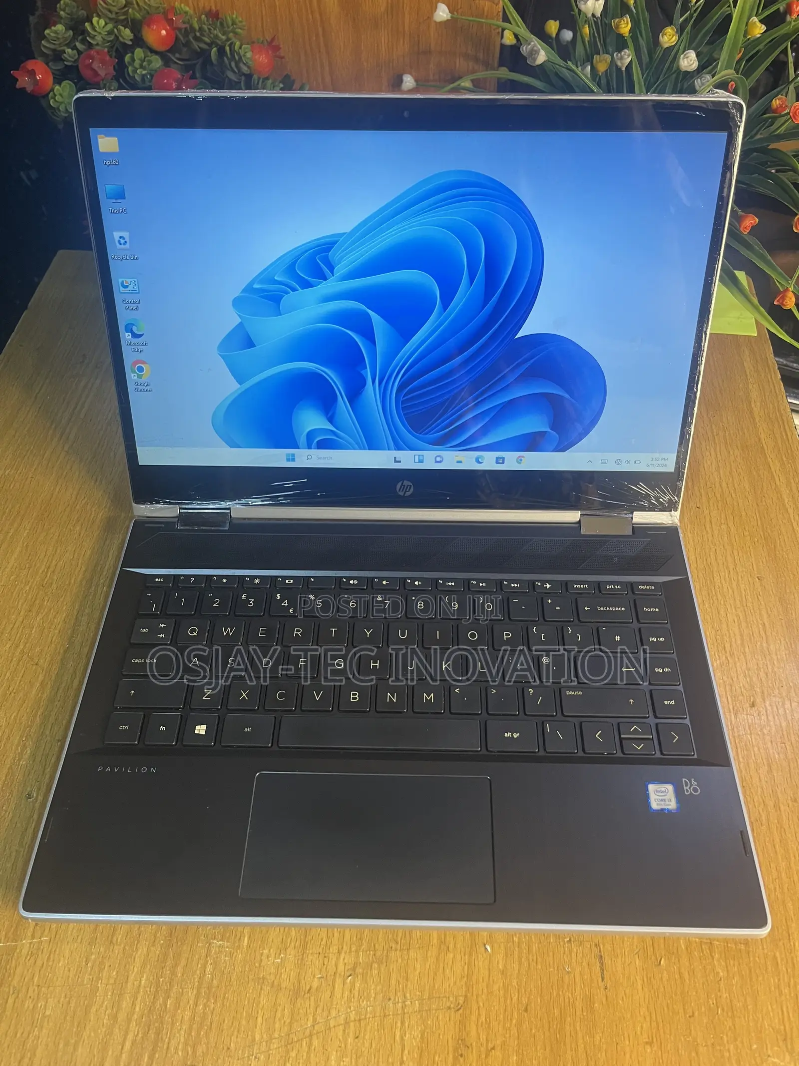 Laptop HP Pavilion 14 x360 2-in-1 8GB Intel Core i3 SSD 128GB