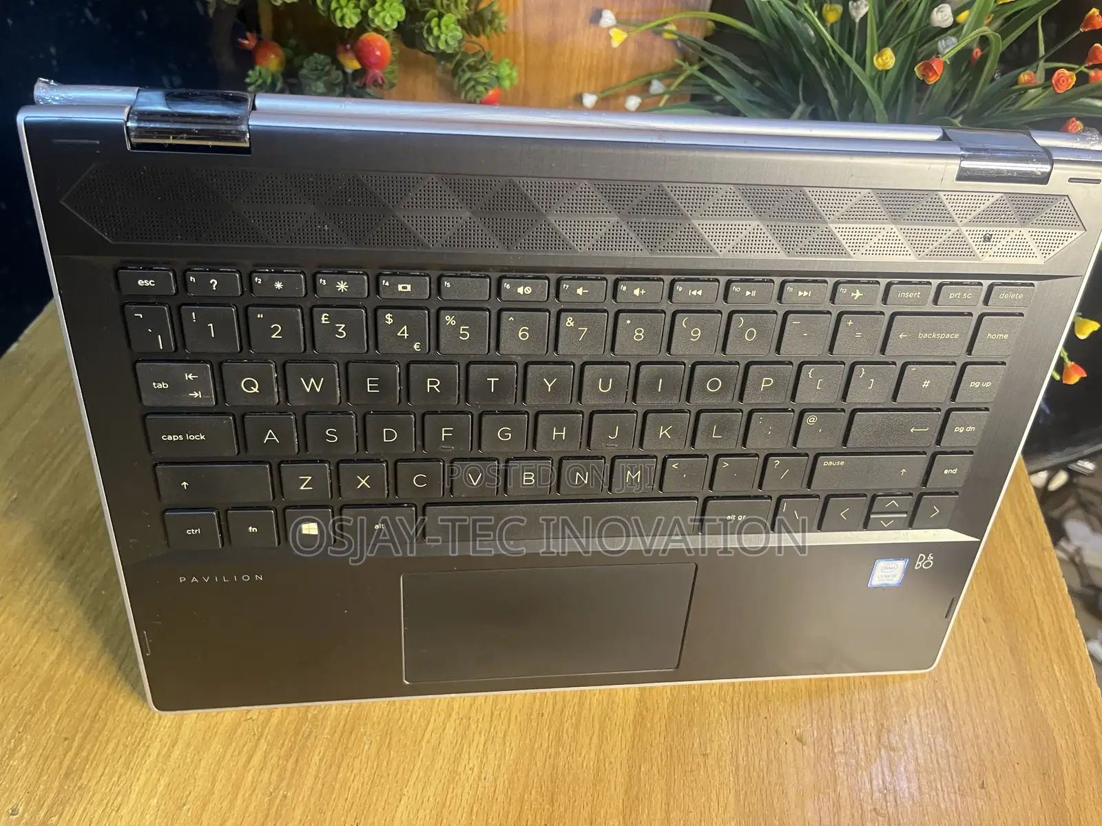 Laptop HP Pavilion 14 x360 2-in-1 8GB Intel Core i3 SSD 128GB