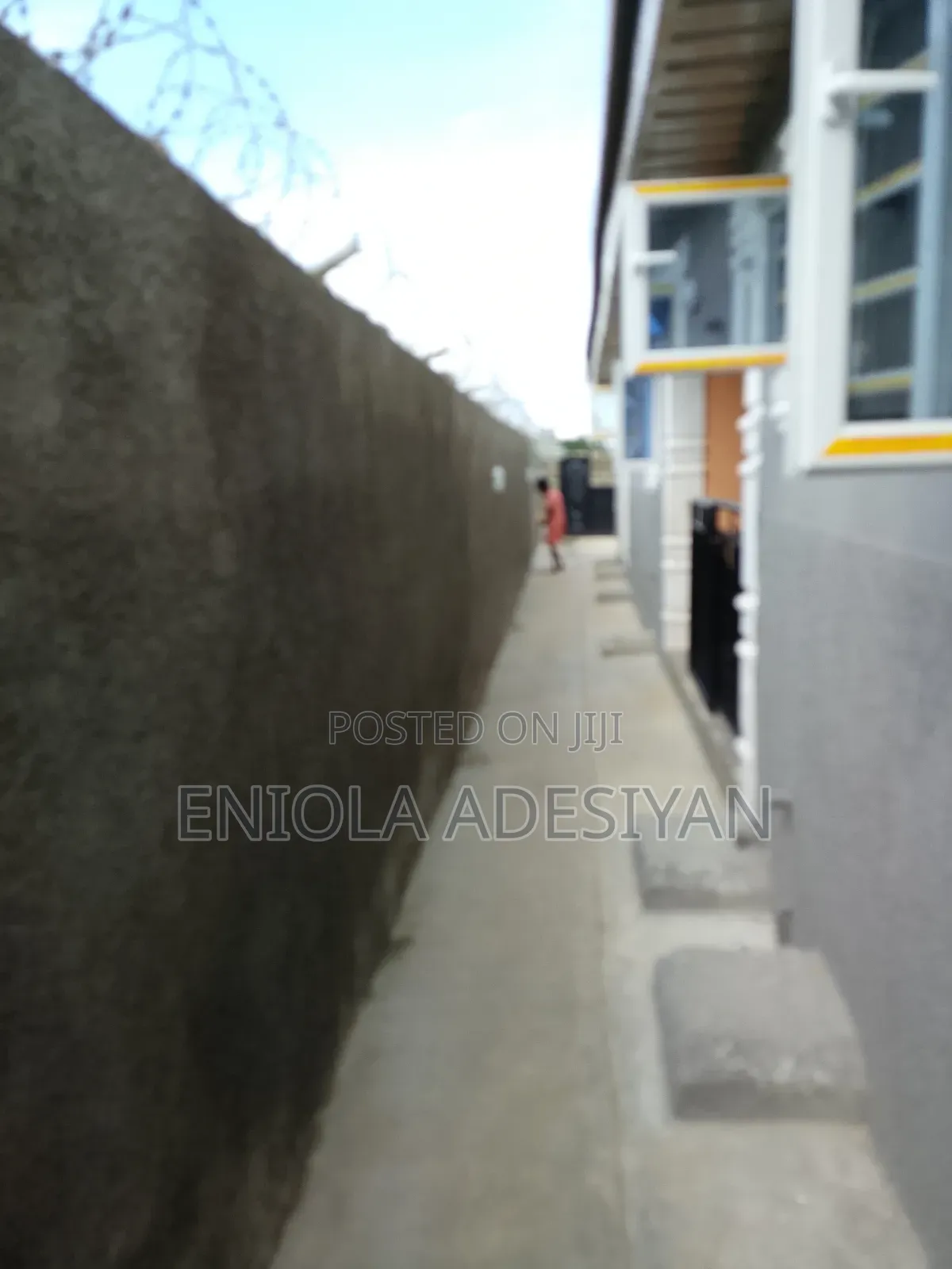 Furnished 1bdrm Block of Flats in Teachers Cutter, Igbogbo for rent