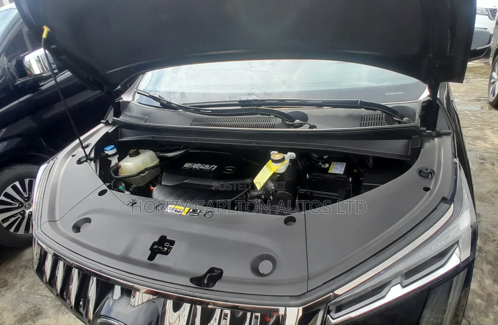 Toyota Alphard 2.4 Petrol AWD 2023 White