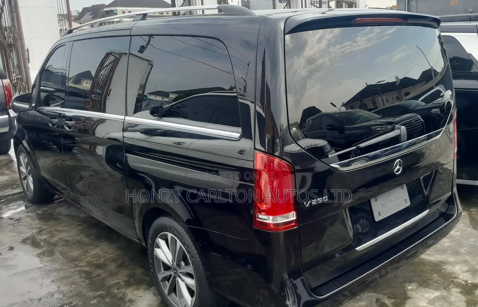 Mercedes-Benz V-Class 2022 Black