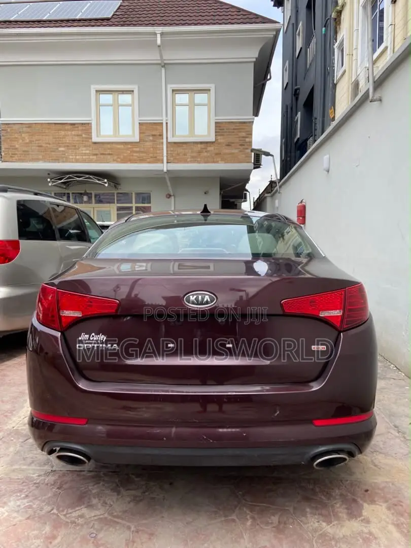 Kia Optima EX 4dr Sedan (2,4L 4cyl 6A) 2012 Burgundy