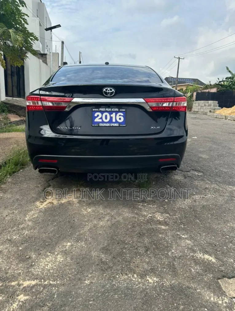 Toyota Avalon 2016 Black