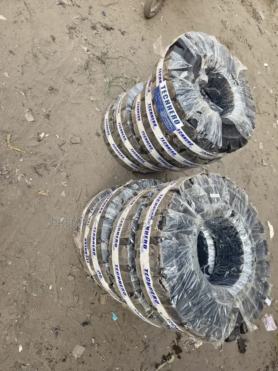 Brand New Forklift Solid Tyre 28××7-8/6.00-9 /16×6-8
