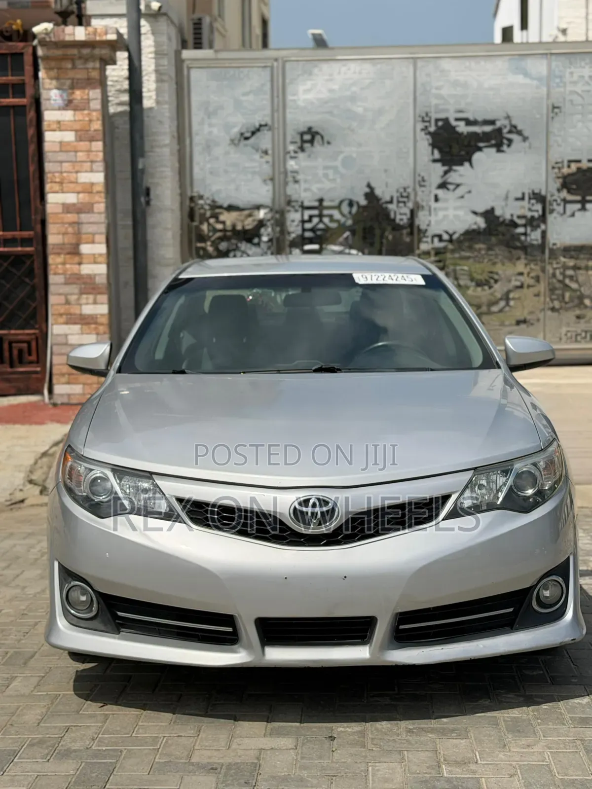 Toyota Camry 2013 Silver