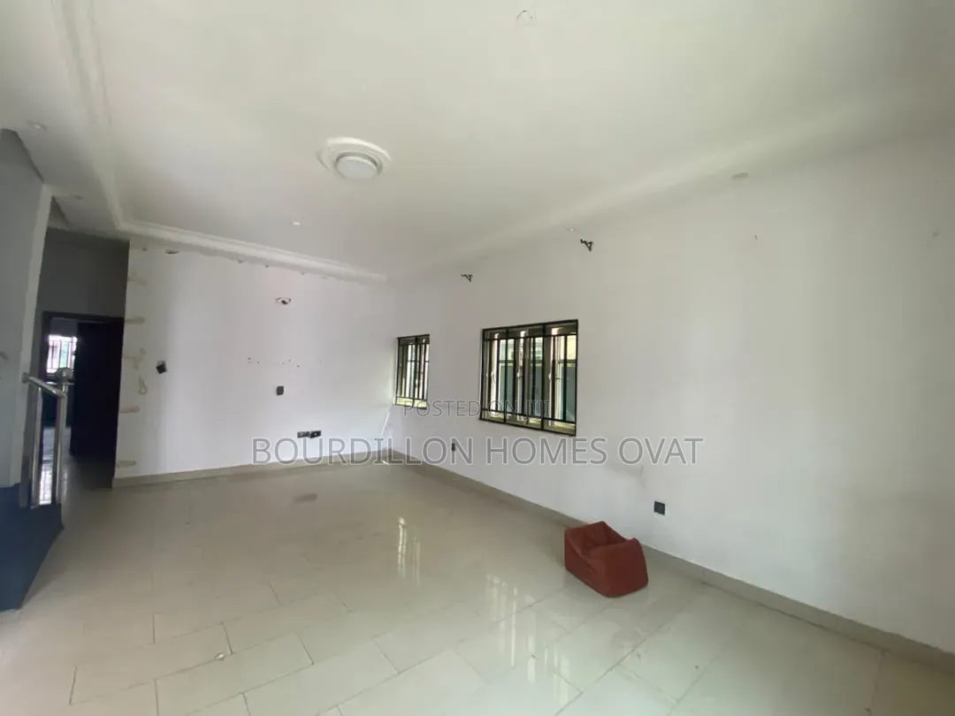 4bdrm Duplex in Chevron Lekki Lagos for rent