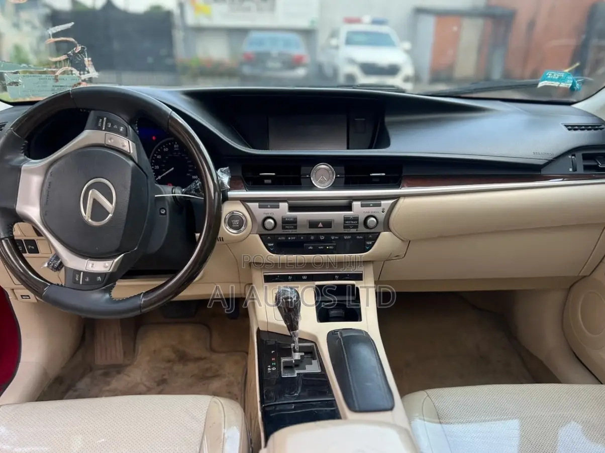 Lexus ES 350 FWD 2014 Red