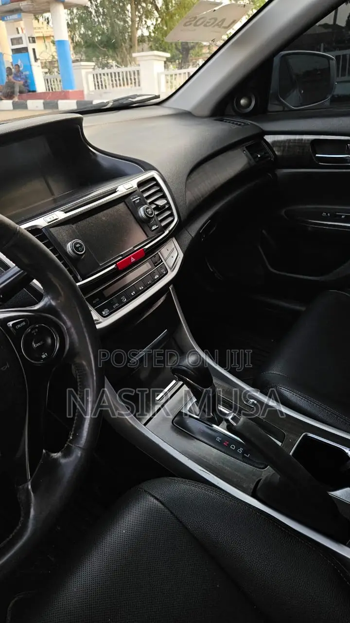 Honda Accord EX-L 4dr Sedan w/Navigation (2.4L 4cyl CVT) 2014 Silver
