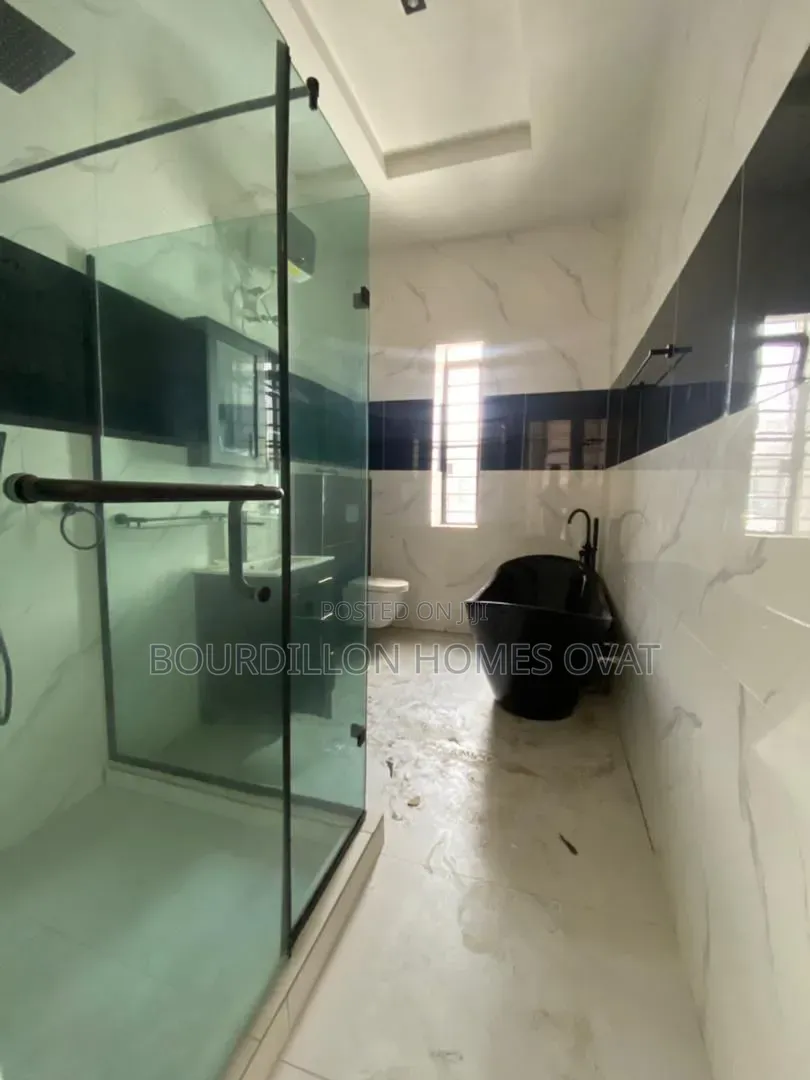 4bdrm Duplex in Lekki. Palm City for sale