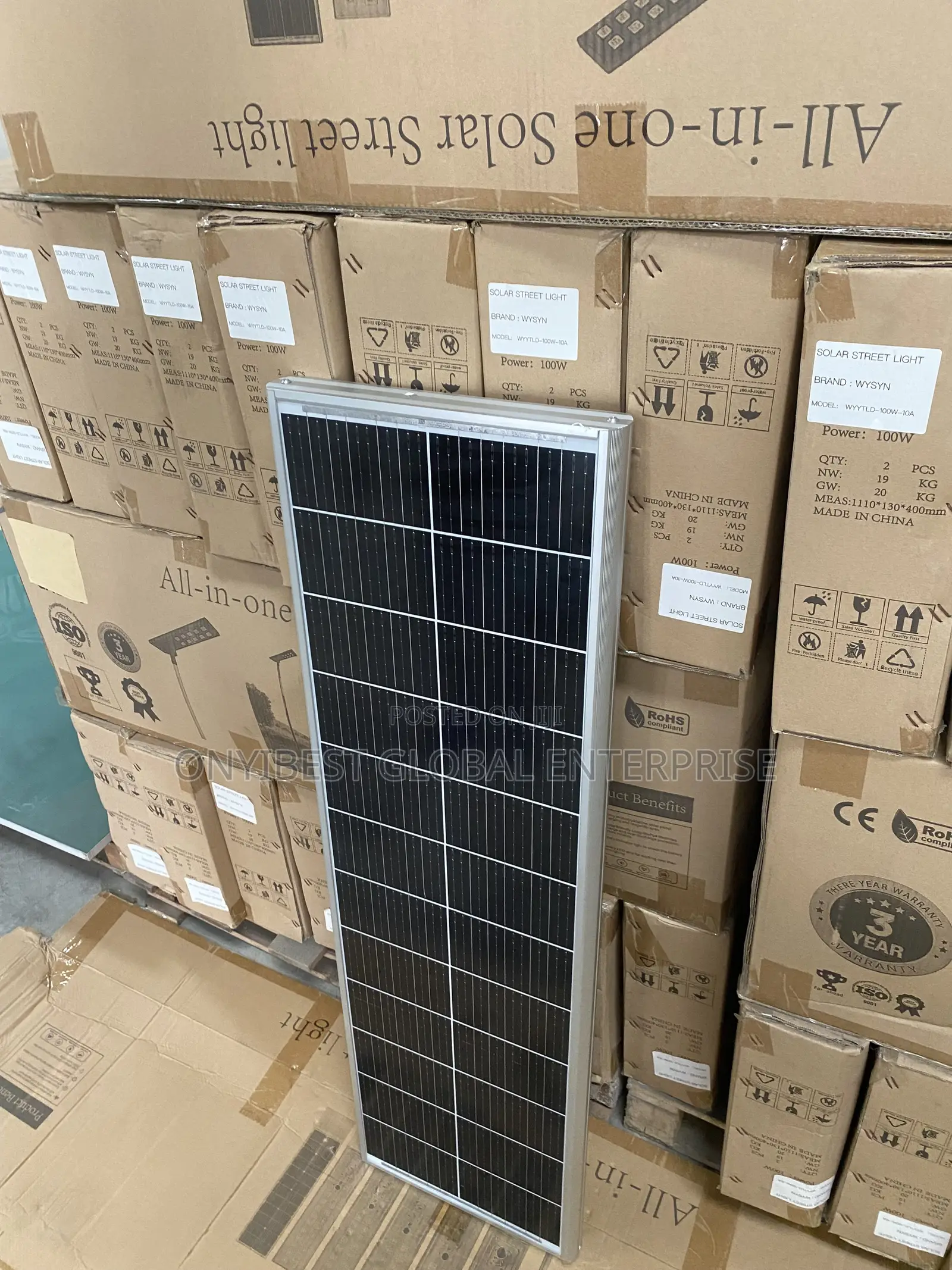 2. Powerful All-in-One Solar Street Light for Every Space