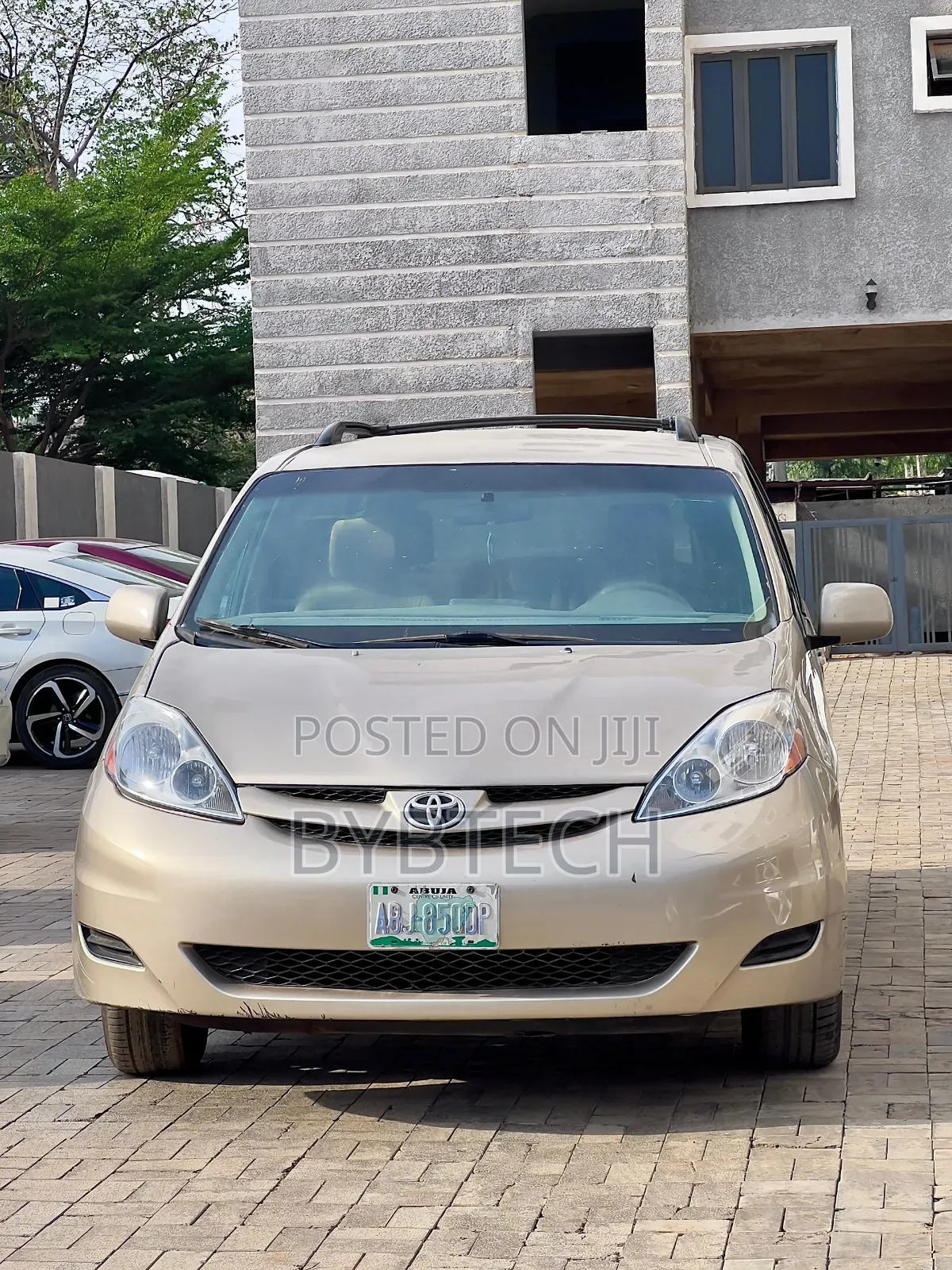 Toyota Sienna XLE AWD 2006 Gold