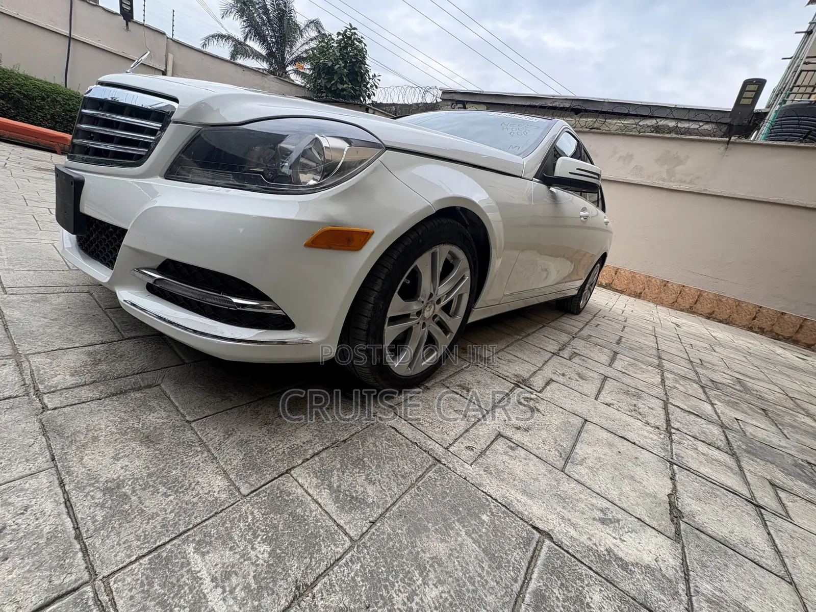 Mercedes-Benz C300 Luxury 4Matic Sedan AWD (3.0L 6cyl 7A) 2012 White