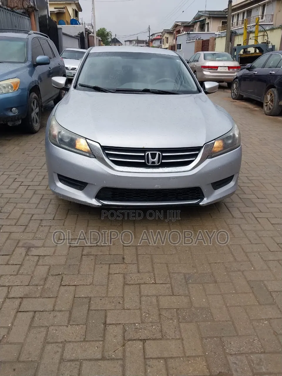Honda Accord LX 4dr Sedan FWD (2.4L 4cyl 2A) 2013 Silver