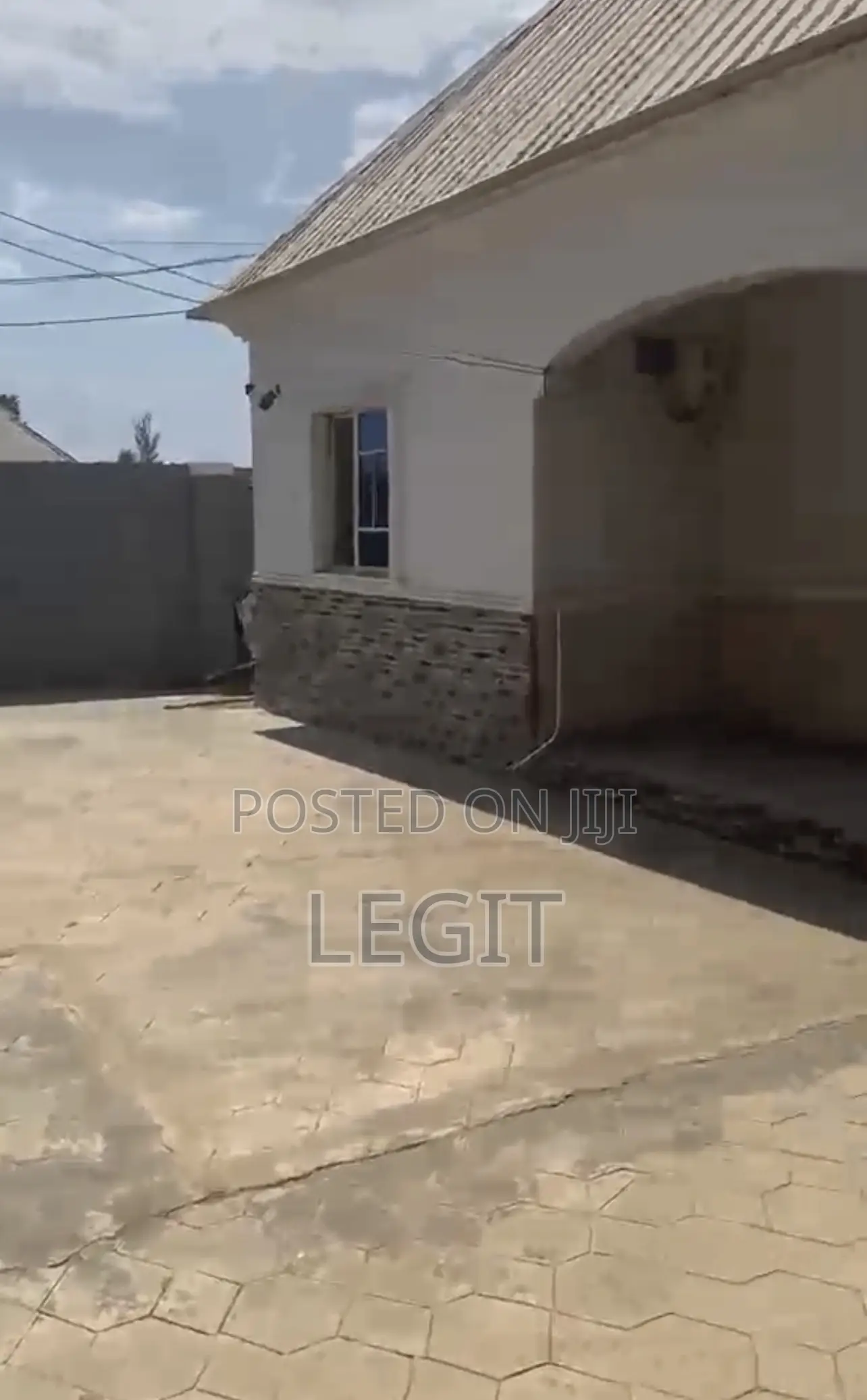 3bdrm Bungalow in Pyakasa for sale