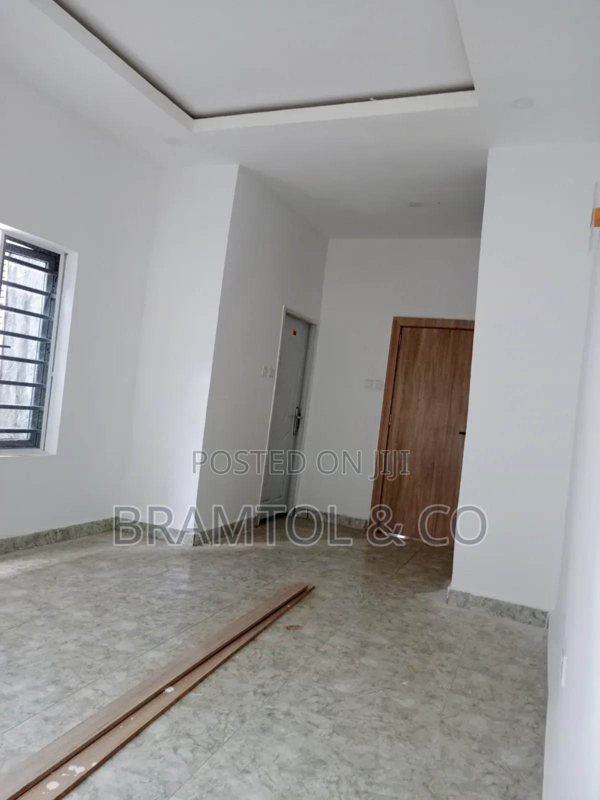 2bdrm Block of Flats in Area 1 for rent