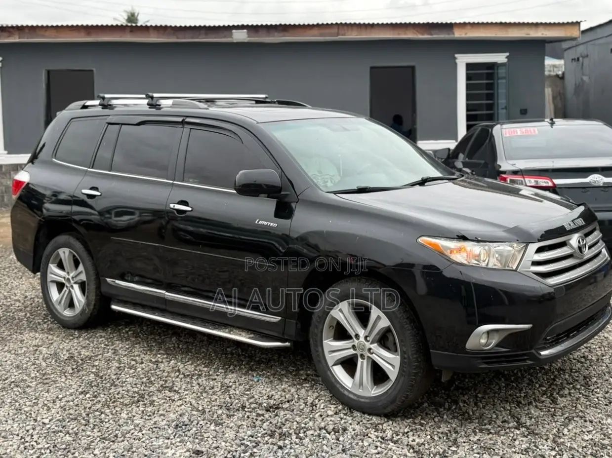 Toyota Highlander Limited 2011 Black