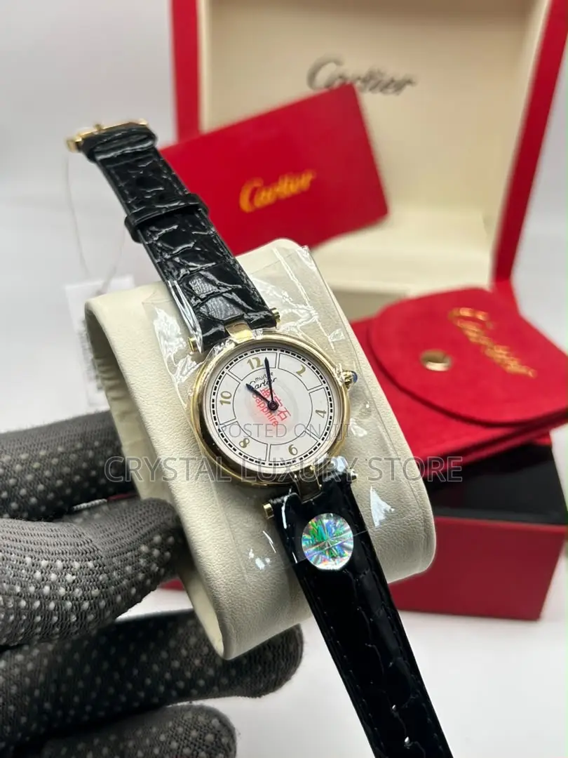 Cartier Quality Luxury Ladies Genuine Leather Wristwatch