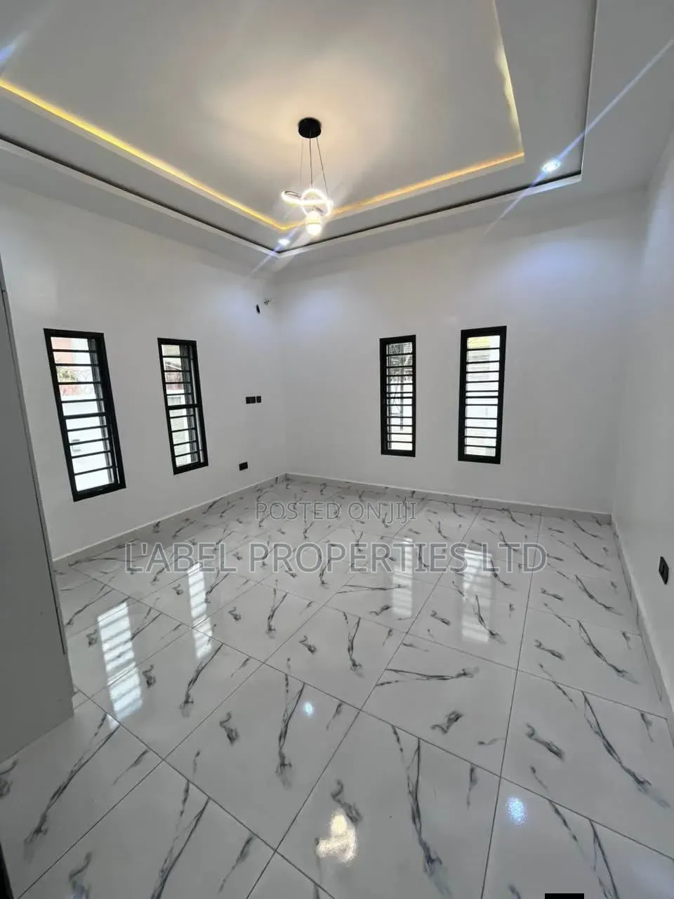 3bdrm Bungalow in Supercell Estate Apo, Wasa for sale