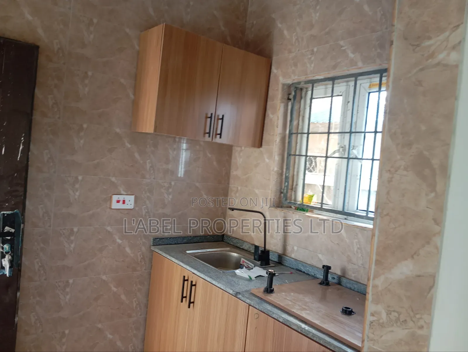 2bdrm Apartment in Pengasson3 Estate for rent