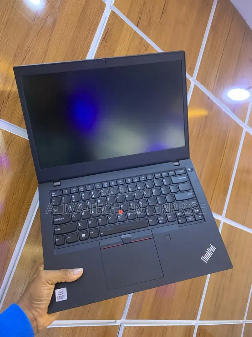 Laptop Lenovo ThinkPad L14 8GB Intel Core i7 SSD 256GB
