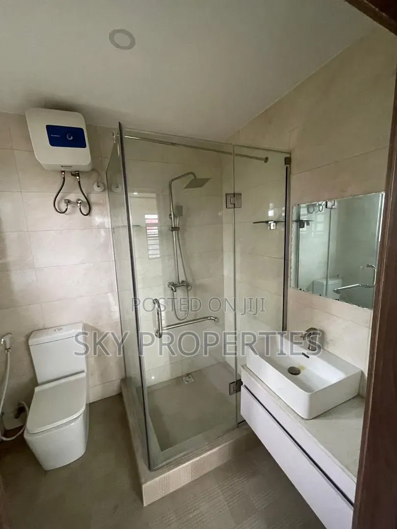 3bdrm Apartment in Oniru, Victoria Island Extension for rent
