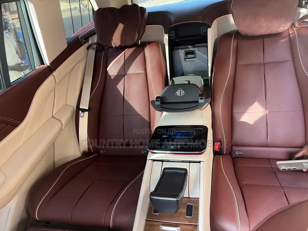 New Mercedes-Benz Maybach GLS GLS 600 AWD 2025 Off white