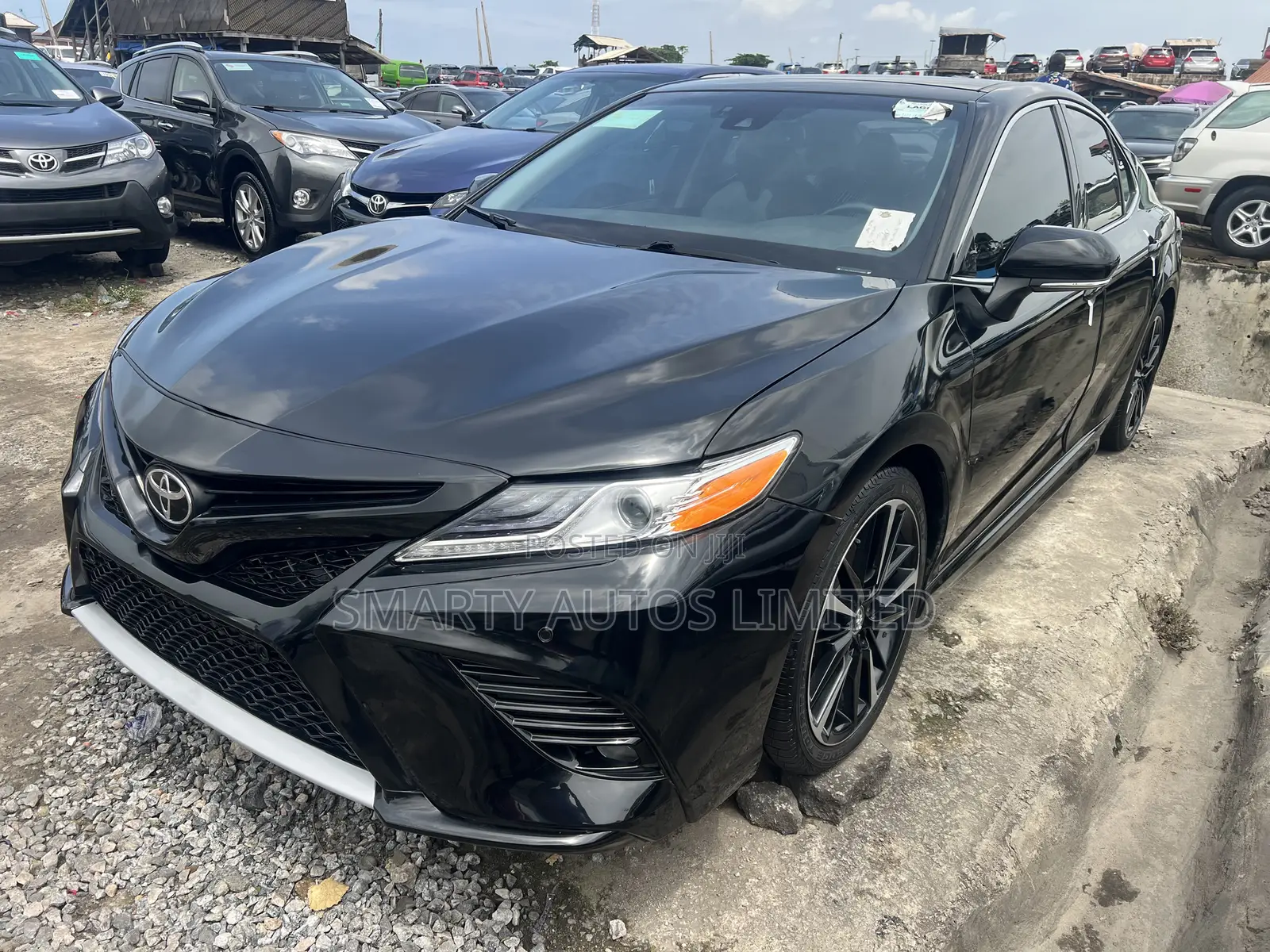 Toyota Camry 2020 Black