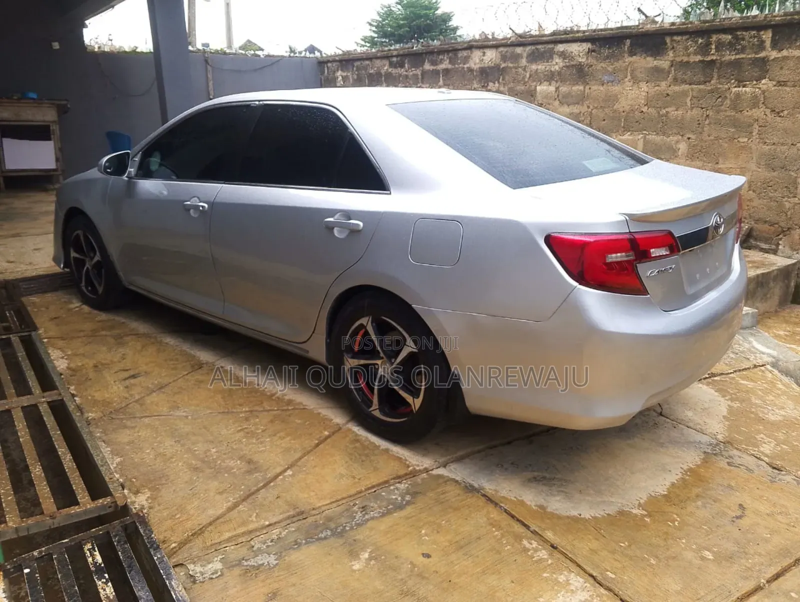Toyota Camry XLE 4dr Sedan (2.5L 4cyl 6A) 2013 Silver