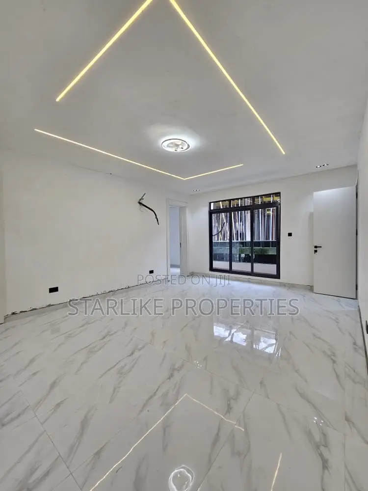 2bdrm Block of Flats in Ikate for sale