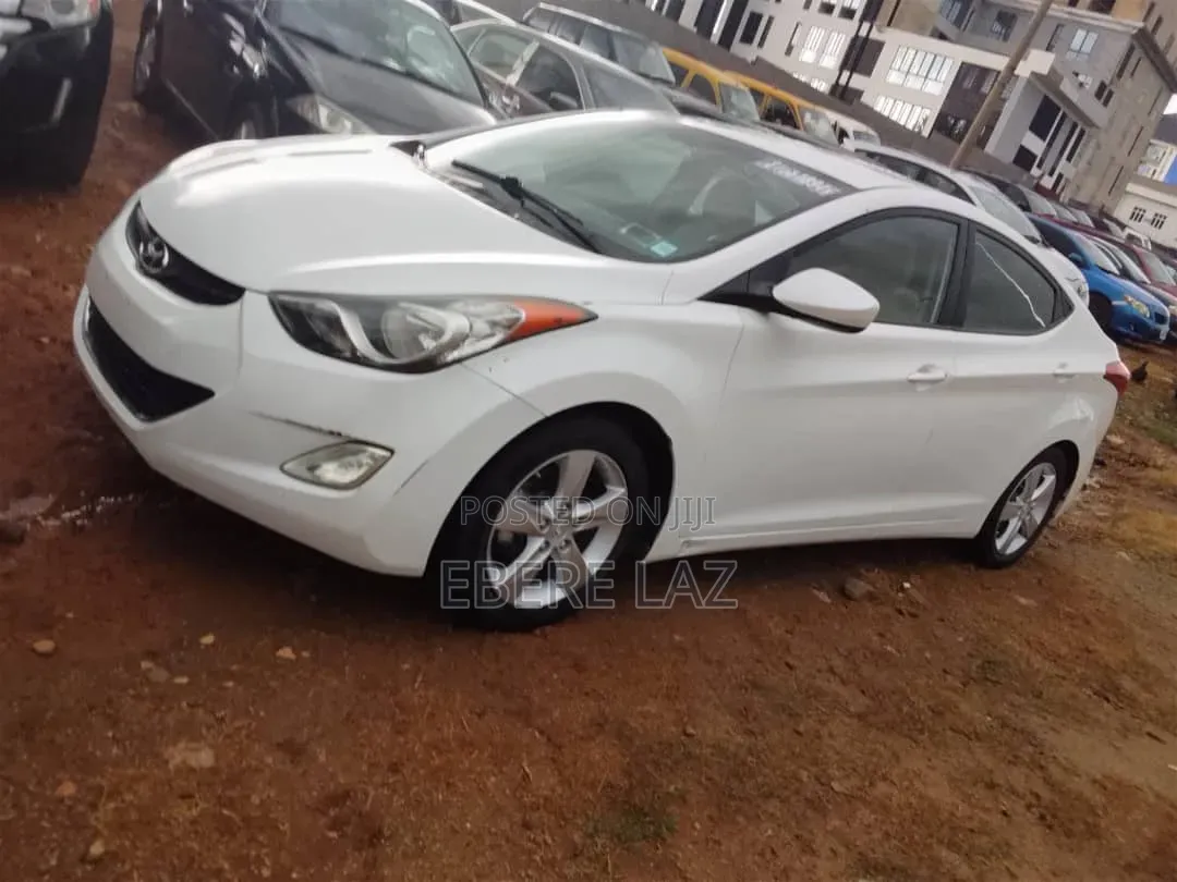 Hyundai Elantra 2013 White