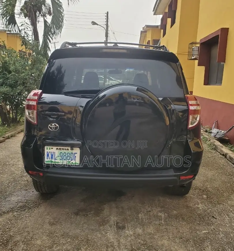 Toyota RAV4 2.5 2010 Black