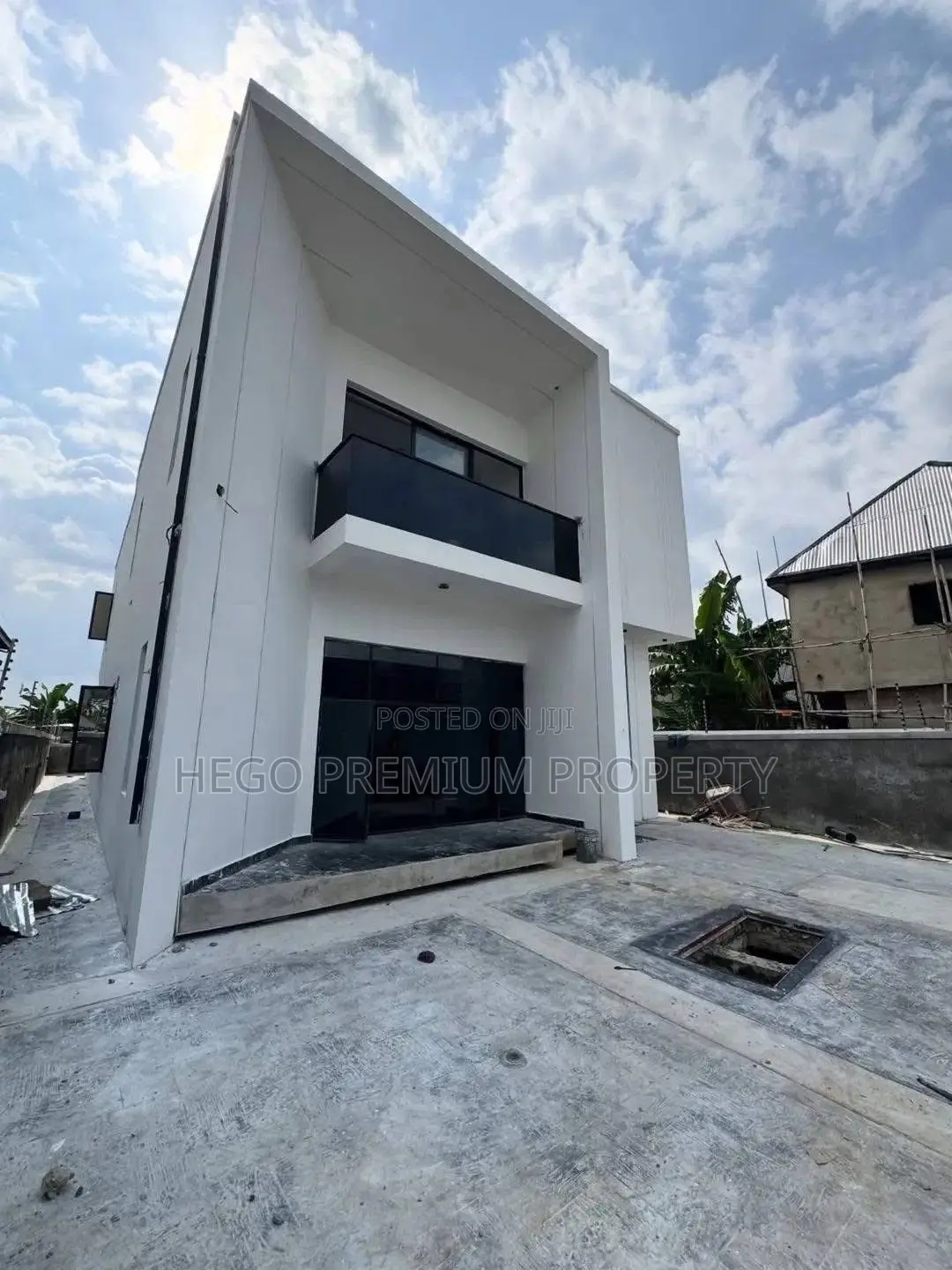 4bdrm Duplex in New Road, Obio-Akpor for sale